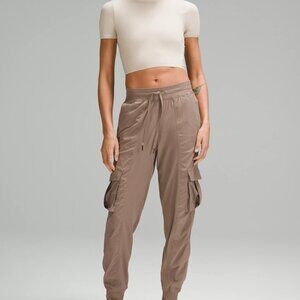 Lululemon Wundermost Ultra-Soft Nulu Crewneck Cropped T-Shirt | Size M